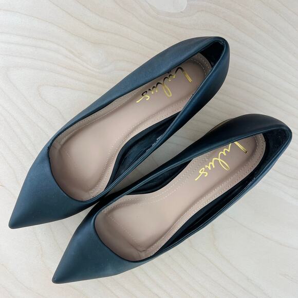 Lulus Alessia Black Low Pointed-Toe Heels Size 9 - Picture 8 of 9